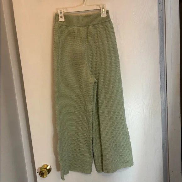 Sincerely Jules Textured Knit Wide Leg Light Green Pants Woman’s Size XS - Picture 2 of 6